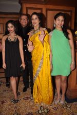 Shobha De at Shobha De_s felicitation by Veuve Clicquot on 5th Oct 2012 (46).JPG